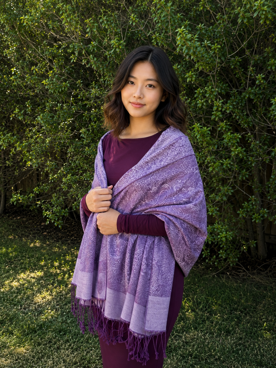 Best Pashmina Scarves for Travel, Weddings, Winter and Everyday Luxury